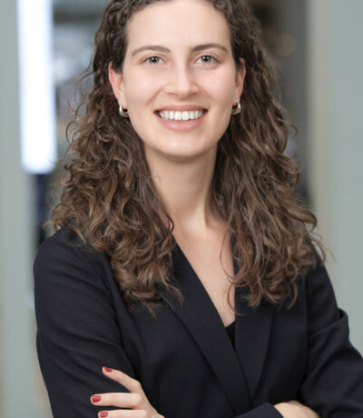 Laura Samarze picture